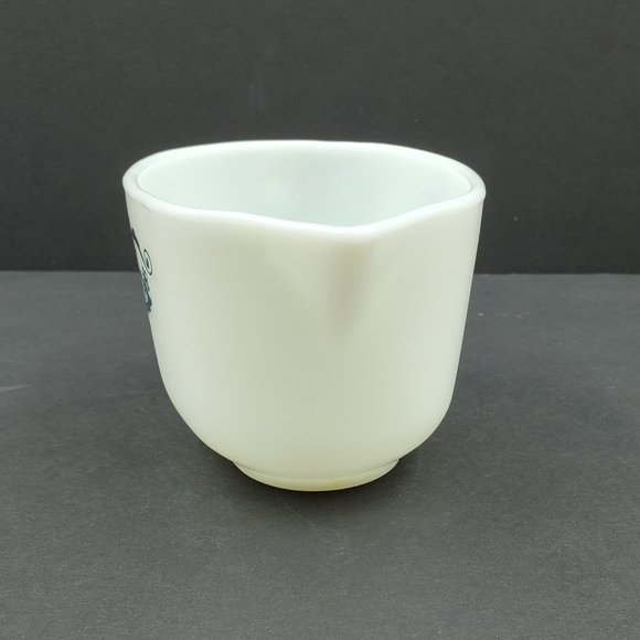 Pyrex Old Town Blue Gravy Boat with Underplate Corning Blue Onion Sauce Server - Picture 6 of 11